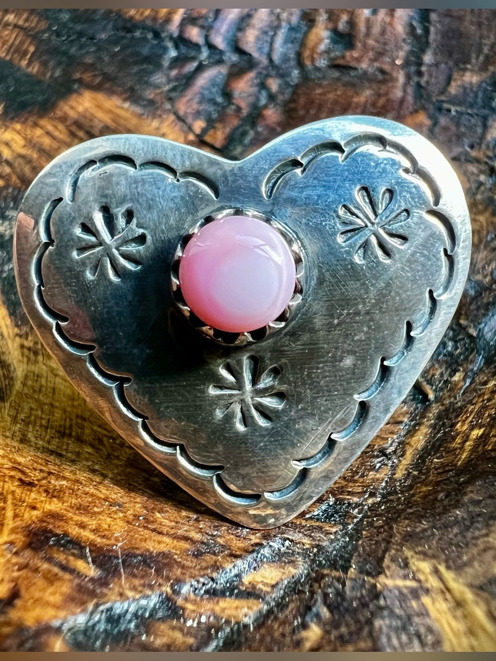 Sterling Silver Queen Conch Heart Ring Size 7.5 Southwestern